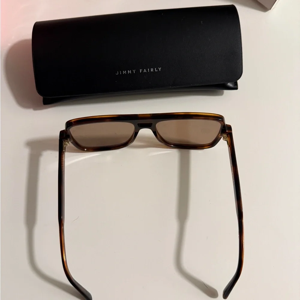 BRAND NEW JIMMY FAIRLY SUNGLASSES - Picture 6 of 7